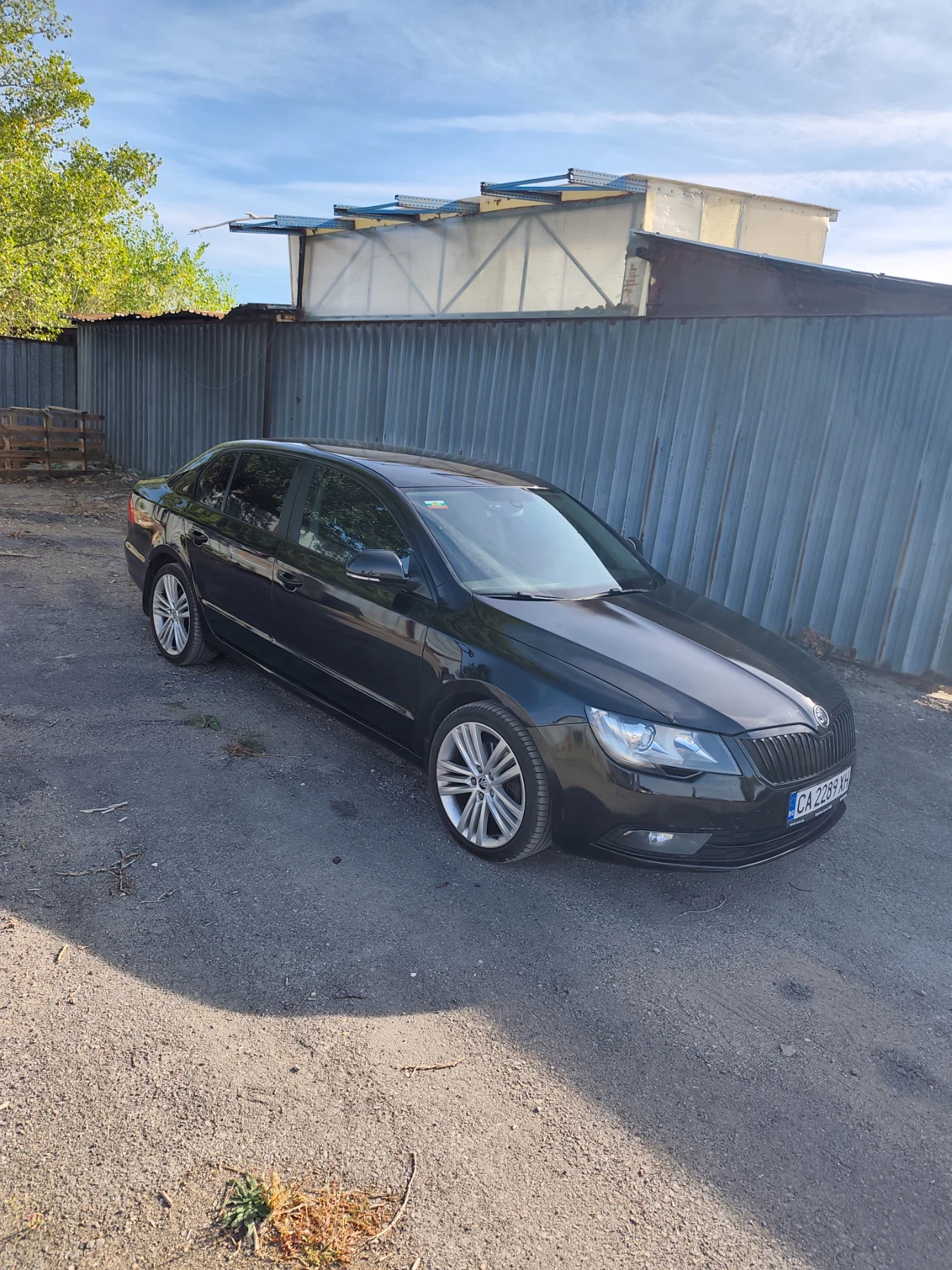 Skoda Superb 2.0 TDI 140к.с., снимка 2 - Автомобили и джипове - 56328066