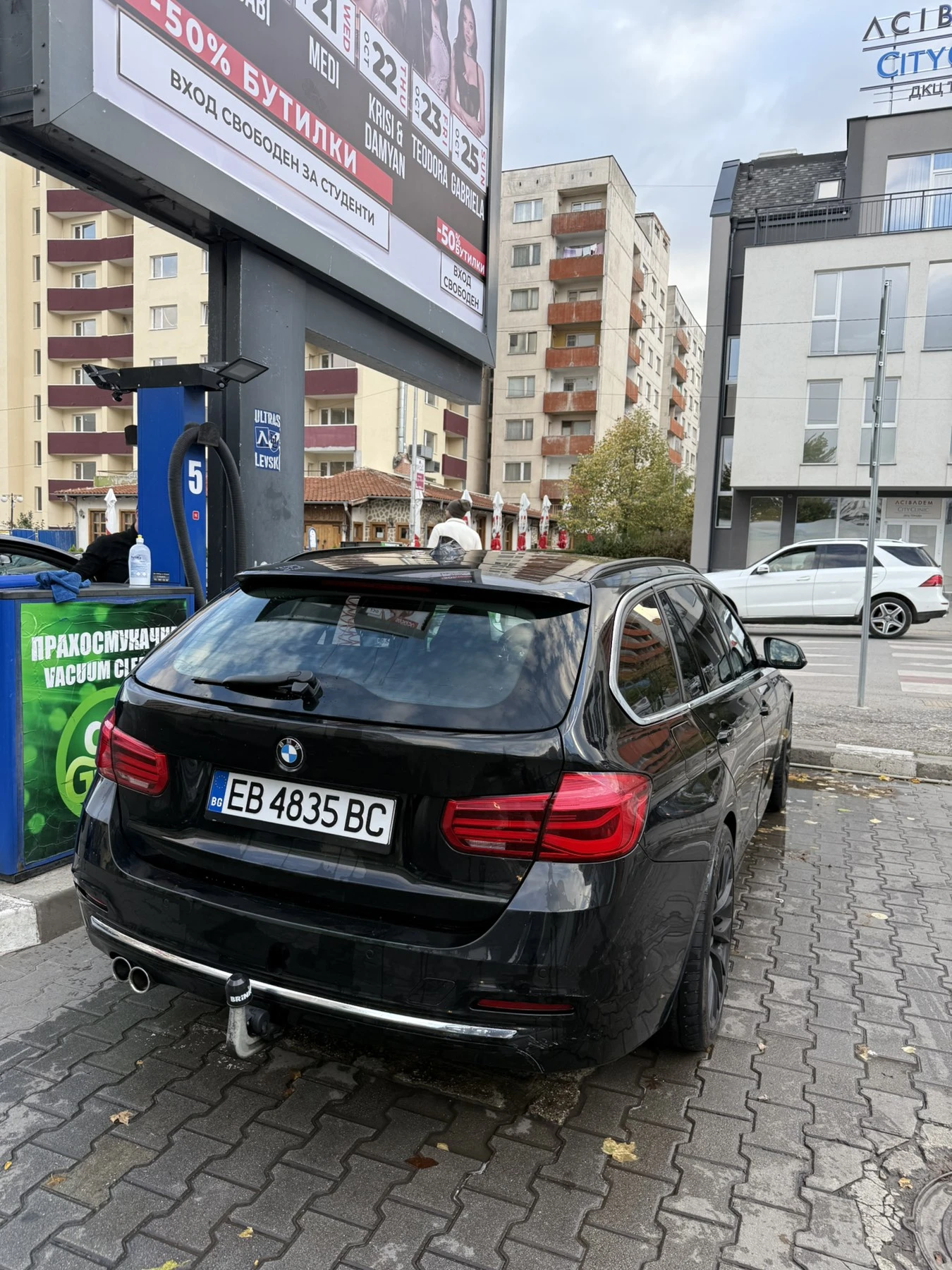 BMW 335 xDrive Luxury | Mobile.bg � ����������� 4