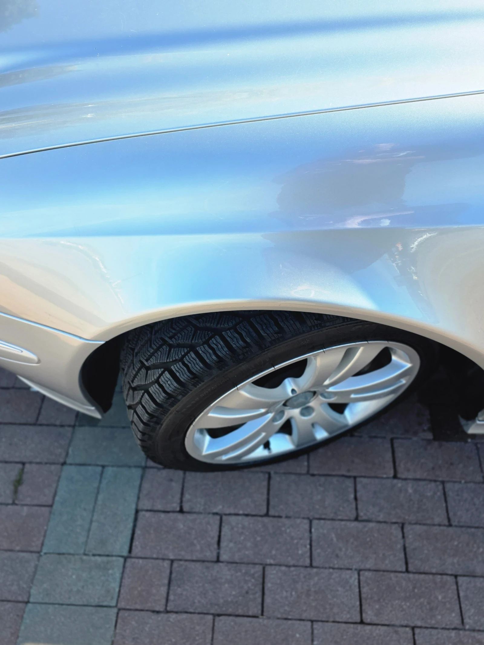 Mercedes-Benz E 220, снимка 2 - Автомобили и джипове - 56583749