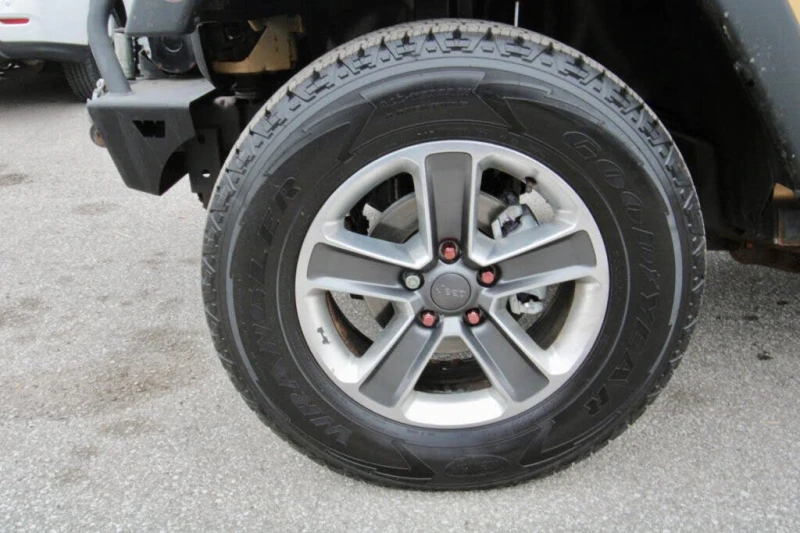 Jeep Wrangler Rubicon 4WD, снимка 9 - Автомобили и джипове - 53420783