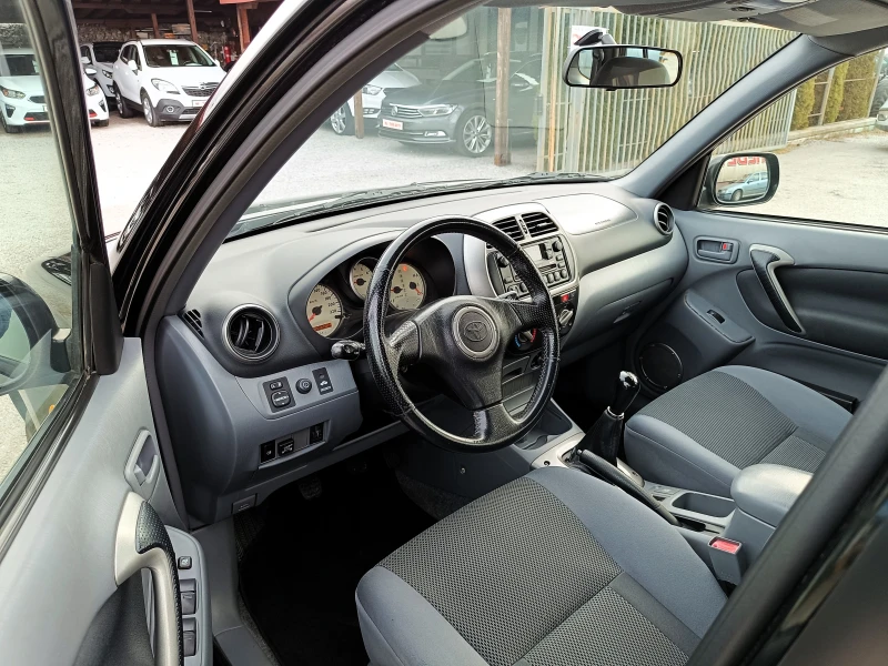 Toyota Rav4 2.0 i* ГАЗ* 4Х4* ОБСЛУЖЕН* , снимка 8 - Автомобили и джипове - 53420251