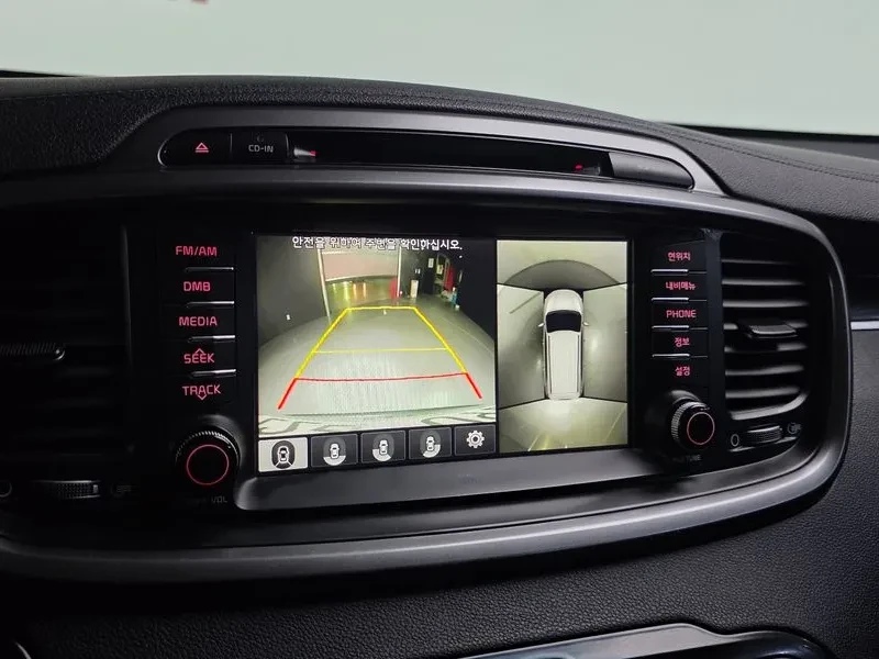 Kia Sorento 2.2 CRDI 4WD, снимка 15 - Автомобили и джипове - 54265428