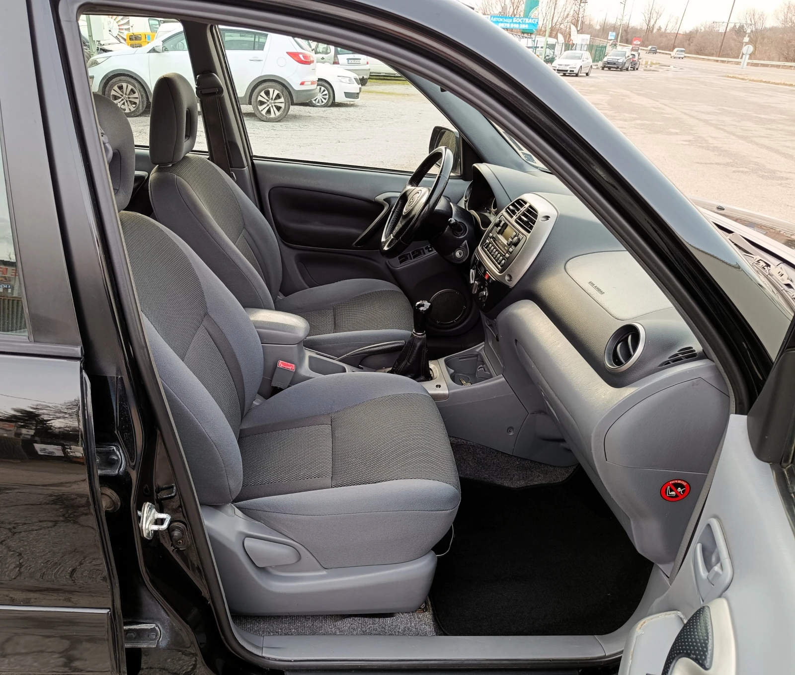 Toyota Rav4 2.0 i* ГАЗ* 4Х4* ОБСЛУЖЕН*  - изображение 10