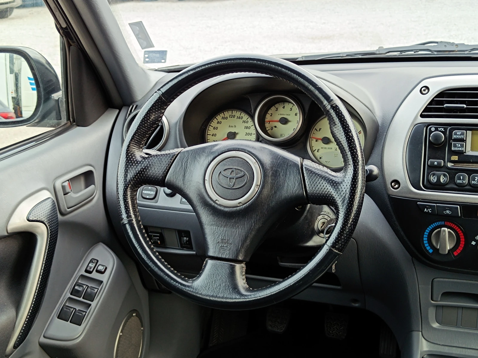 Toyota Rav4 2.0 i* ���* 4�4* ��������*  | Mobile.bg � ����������� 12