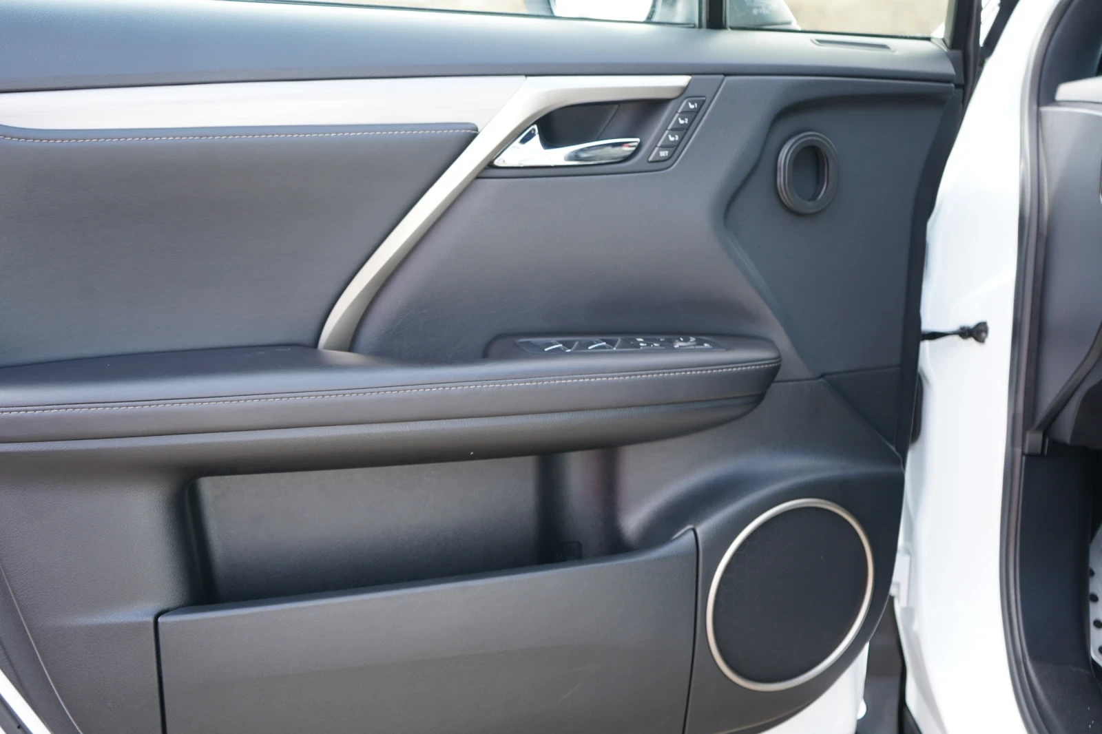 Lexus RX 450h F SPORT* DISTR* 360 CAM* KEYLESS* HUD* MARK LEVINS - изображение 7