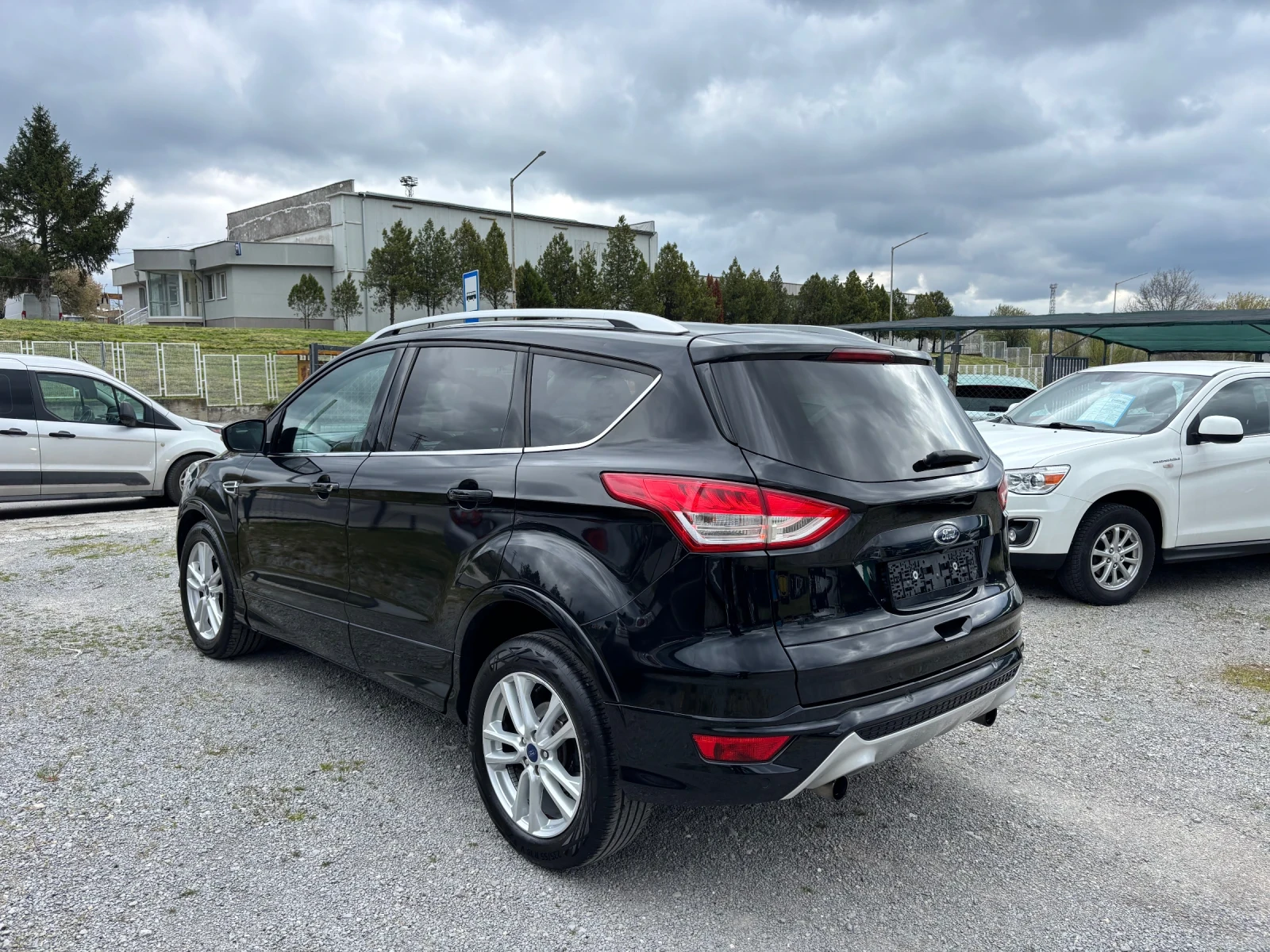 Ford Kuga ВНОС ШВЕЙЦАРИЯ , снимка 3 - Автомобили и джипове - 54828677