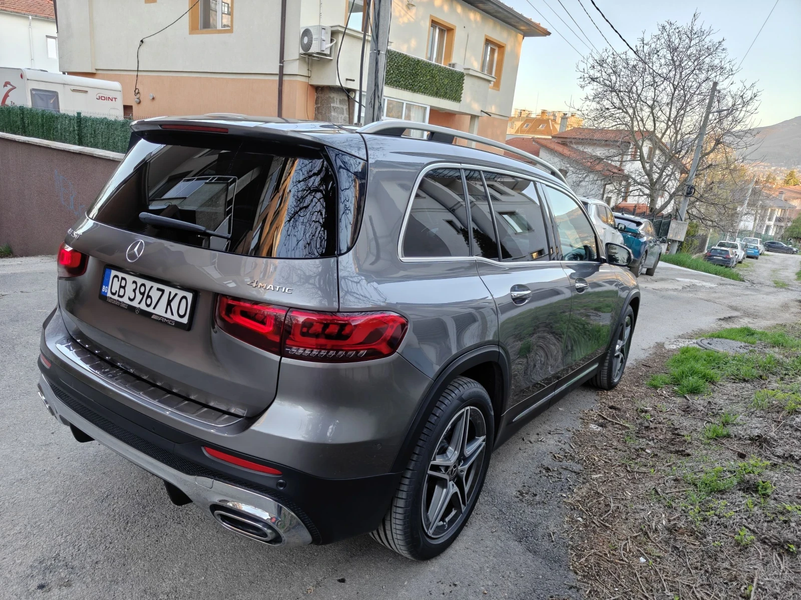 Mercedes-Benz GLB 250 бензин 4matic/AMG Premium PlusЕвропейски , снимка 3 - Автомобили и джипове - 54172486