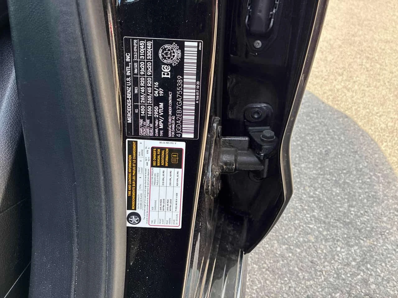 Mercedes-Benz GLE 350 d * CARFAX * 360 КАМЕРИ * ПАНО, снимка 10 - Автомобили и джипове - 54307696