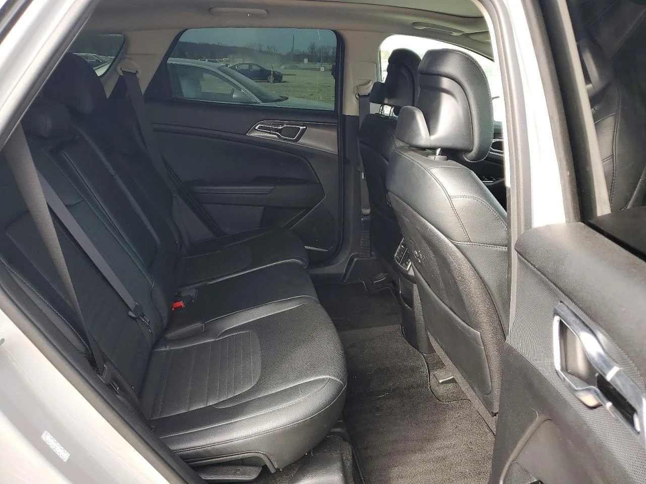Kia Sportage * SX* PRESTIGE* FWD* , снимка 12 - Автомобили и джипове - 54385321