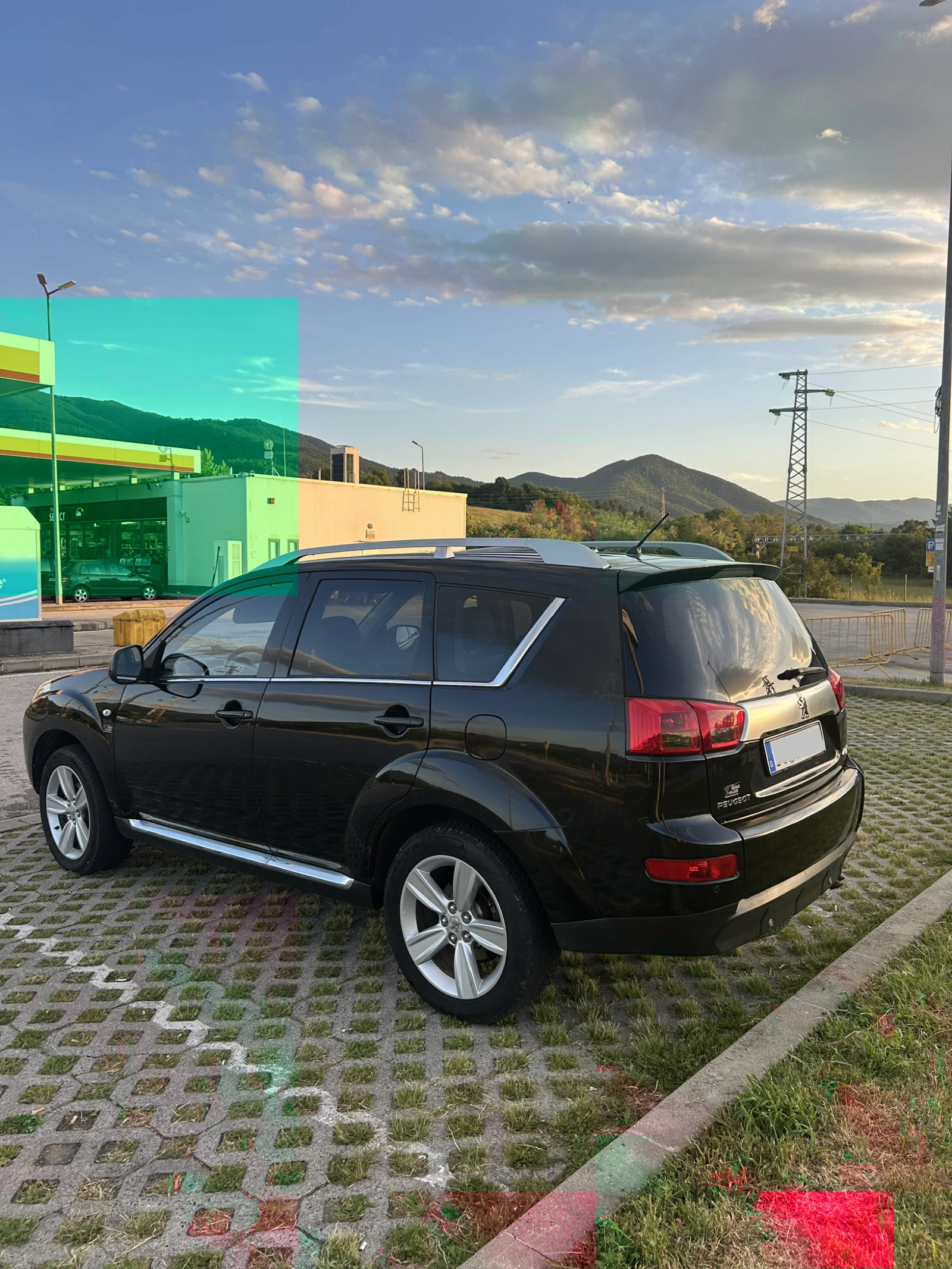 Peugeot 4007 2.0 HDi, снимка 2 - Автомобили и джипове - 54723190