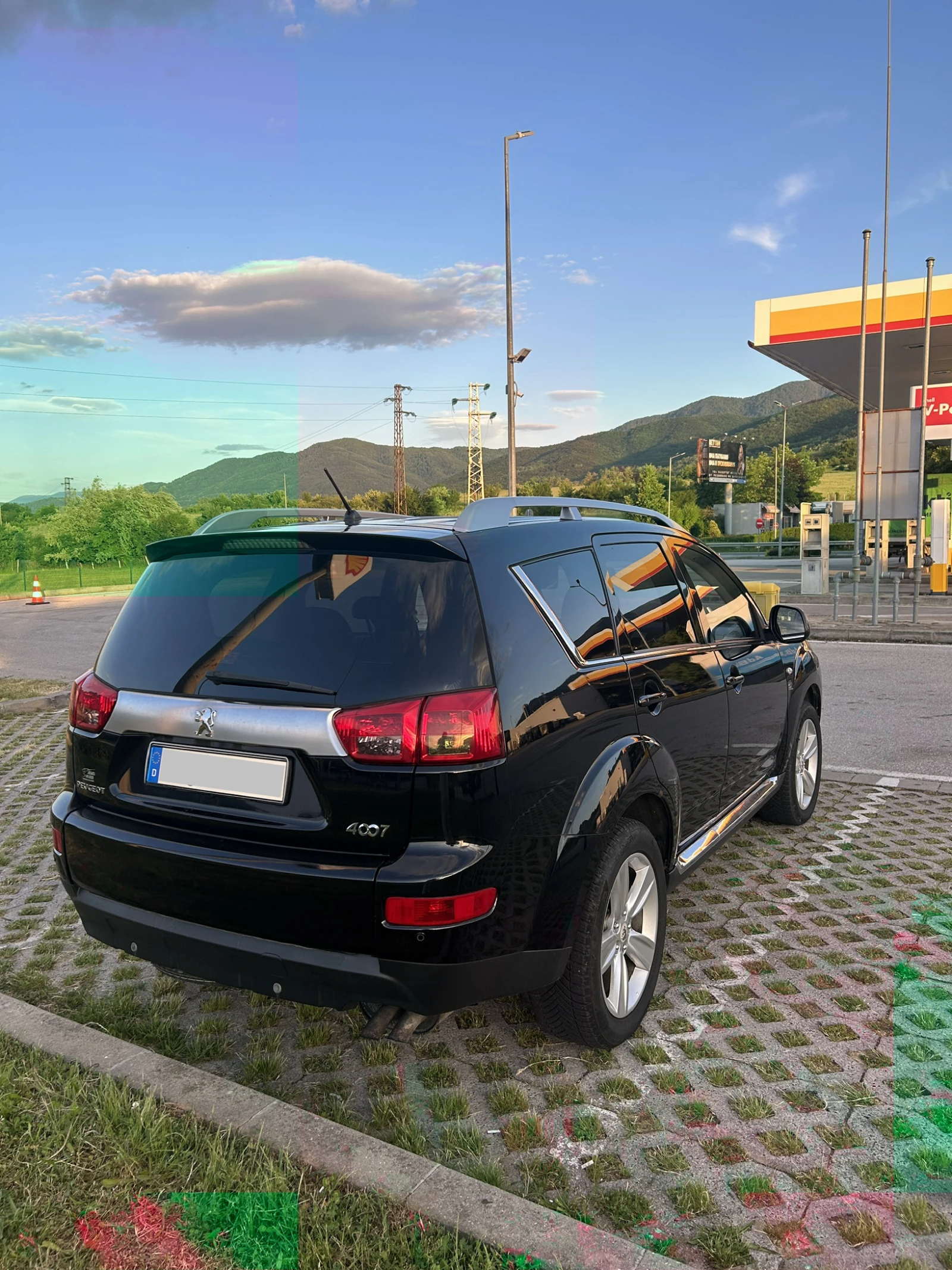 Peugeot 4007 2.0 HDi, снимка 4 - Автомобили и джипове - 54723190