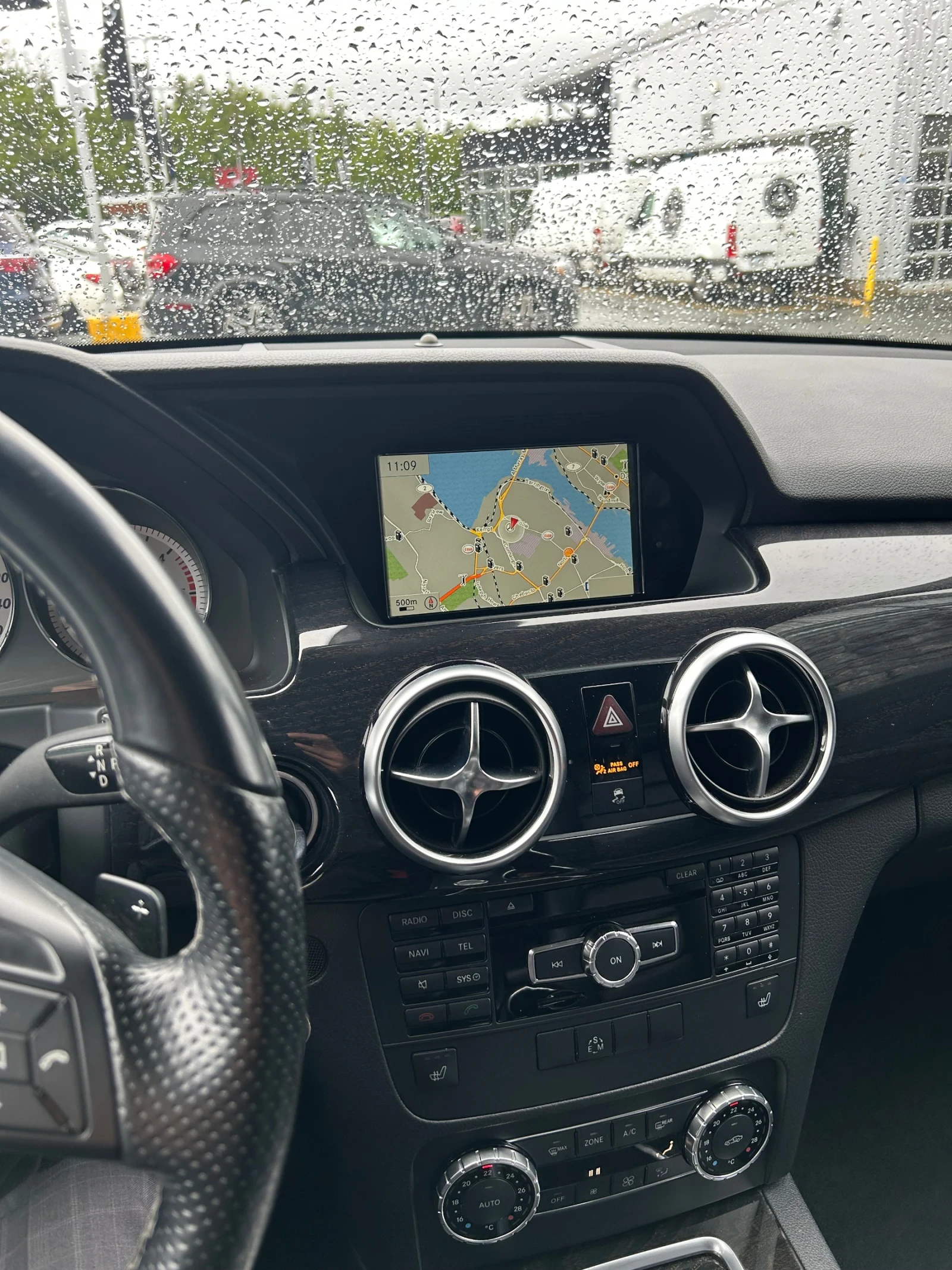 Mercedes-Benz GLK, снимка 8 - Автомобили и джипове - 55865364