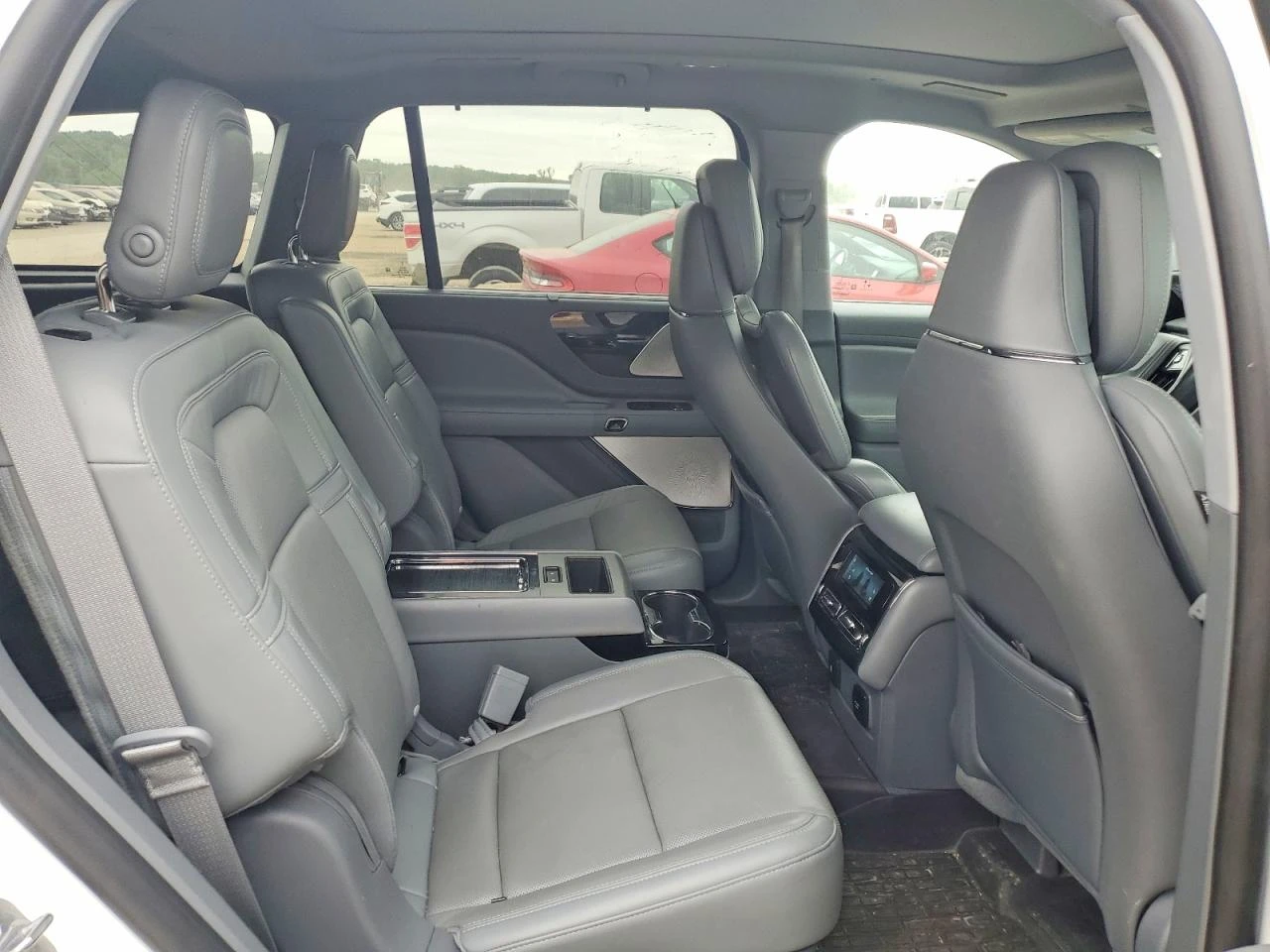 Lincoln Aviator 3.0l, снимка 10 - Автомобили и джипове - 55893034