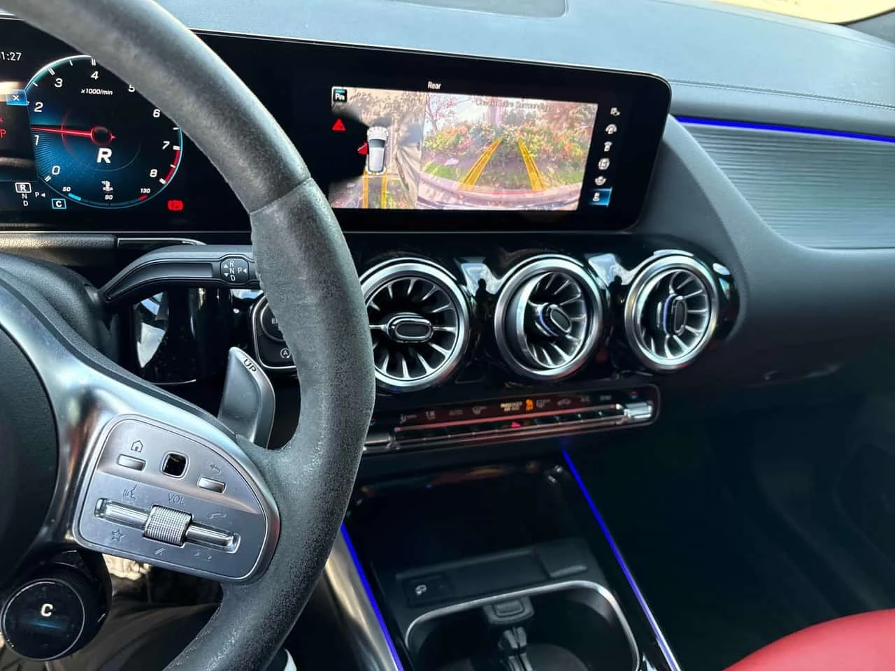 Mercedes-Benz GLA 45 AMG / 360 / Distronic / Burmester / ����������������  | Mobile.bg � ����������� 9