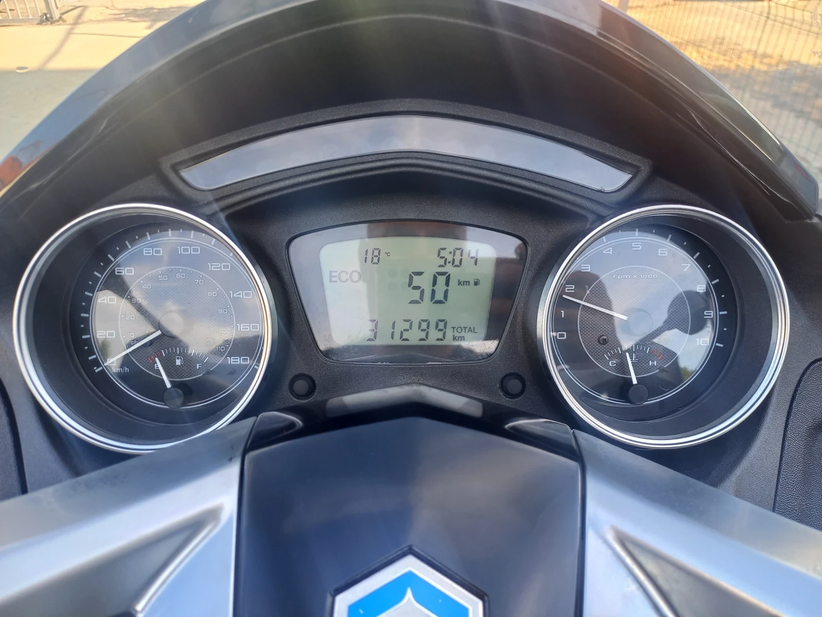 Piaggio X10 300 ABS  - изображение 9