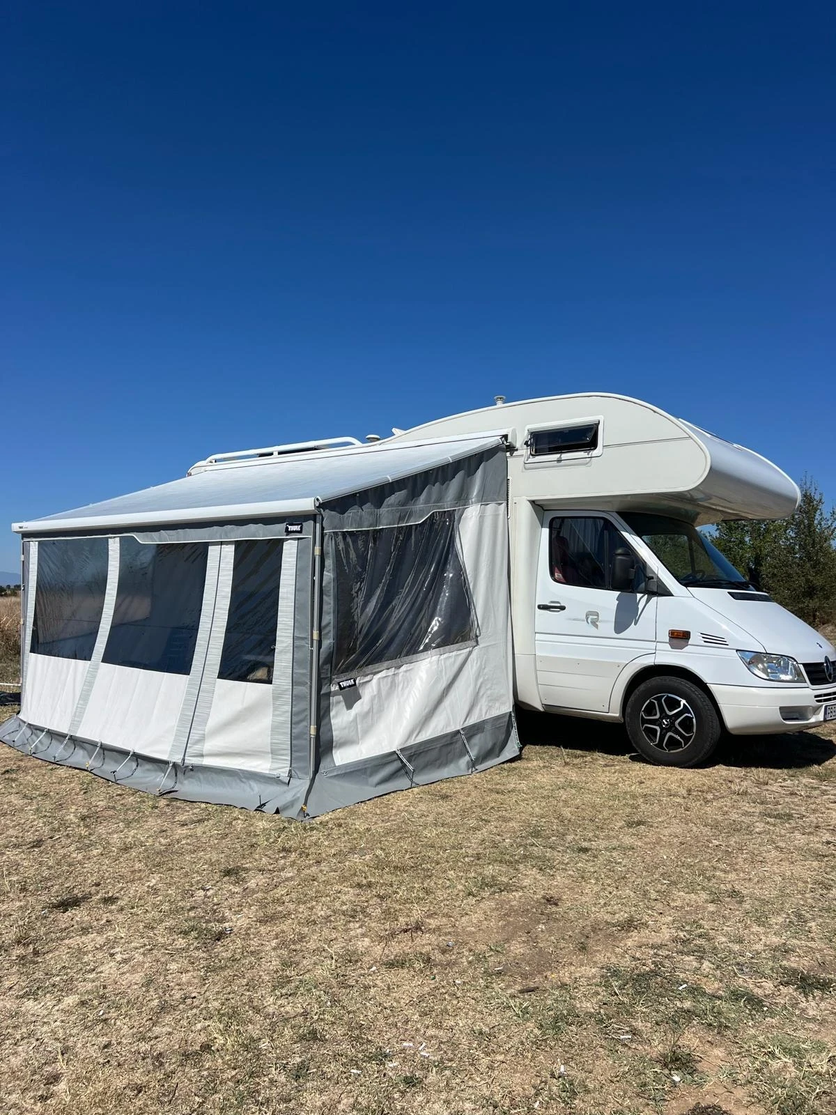 Кемпер Mercedes-Benz Rimor, снимка 17 - Каравани и кемпери - 53713356