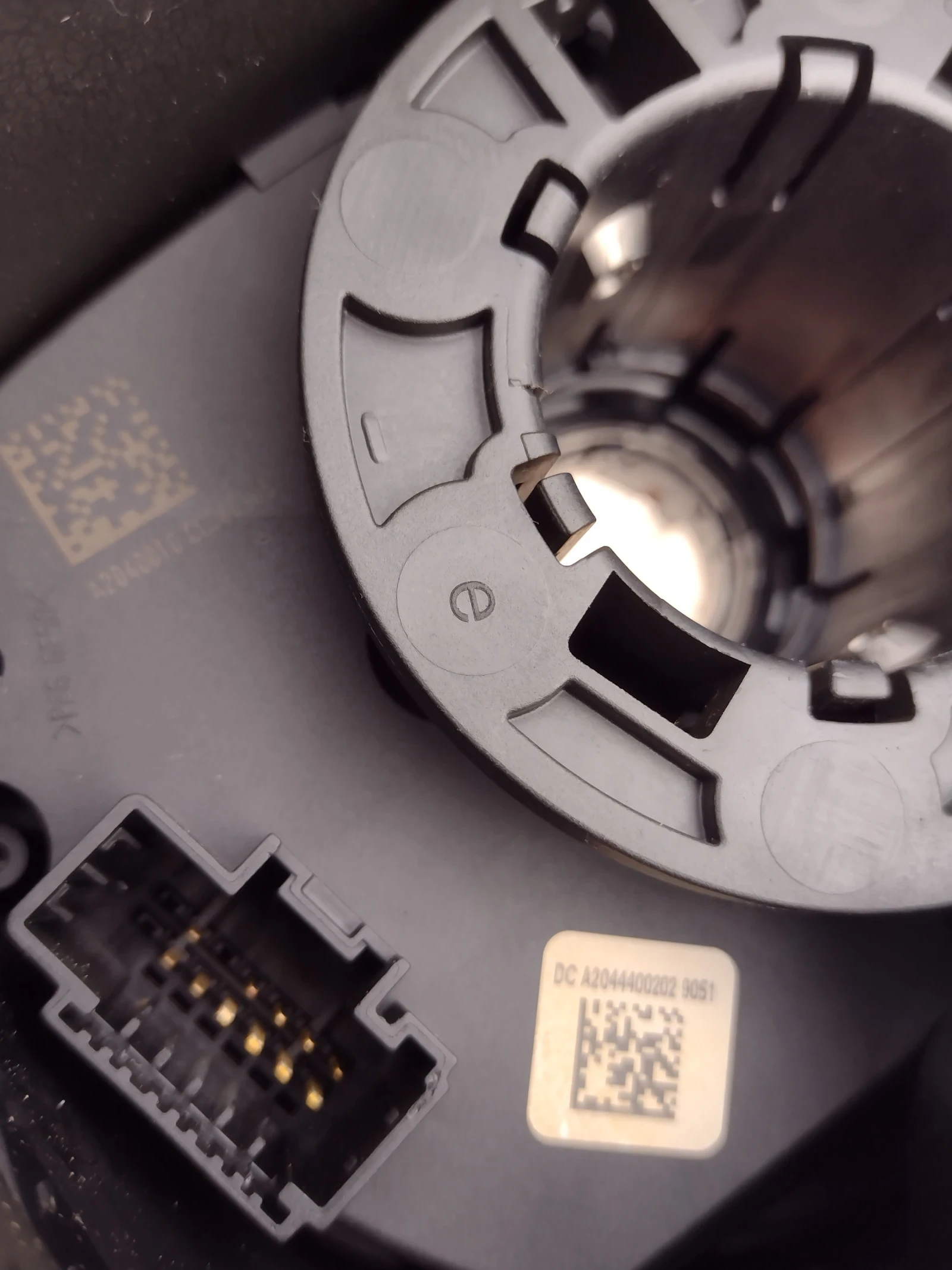 A2044400202       Mercedes-Benz C-Class W204 A2044400202 | Mobile.bg   5