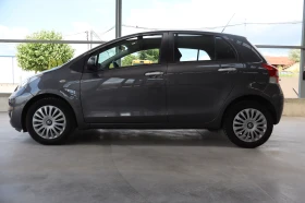 Toyota Yaris 1.4D4D* РЕГИСТРИРАНА* , снимка 8