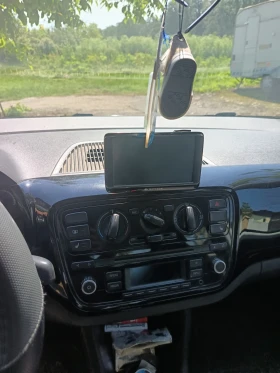 VW Up, снимка 6