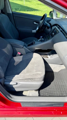 Toyota Prius, снимка 3