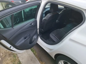 Opel Astra 1.6 D/110ks, снимка 7