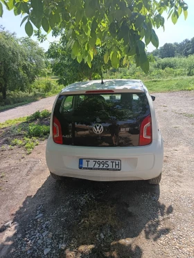 VW Up 