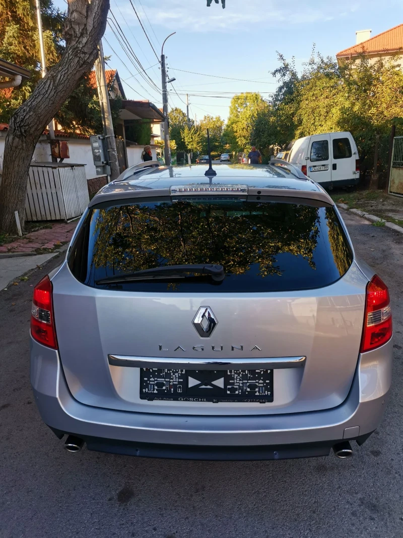 Renault Laguna 2.0Dci FAP, снимка 3 - Автомобили и джипове - 47501640