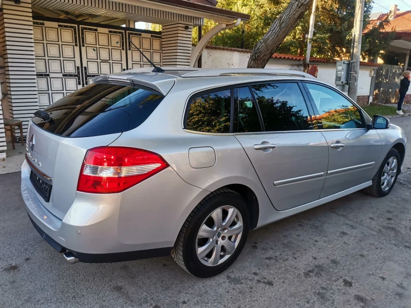 Renault Laguna 2.0Dci FAP, снимка 4 - Автомобили и джипове - 47501640