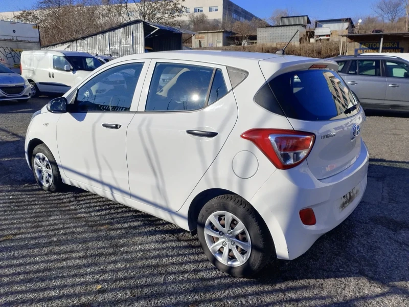 Hyundai I10, снимка 4 - Автомобили и джипове - 48452833