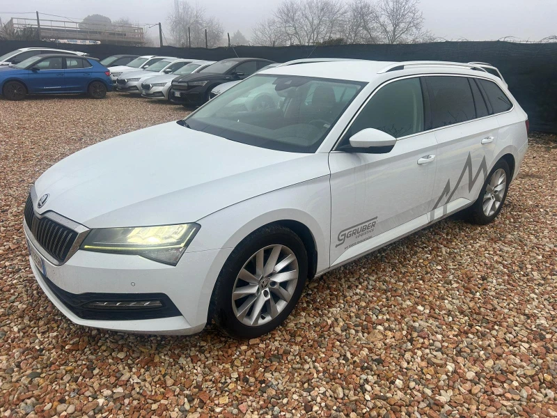 Skoda Superb 2.0TDI DSG , снимка 1 - Автомобили и джипове - 48668722