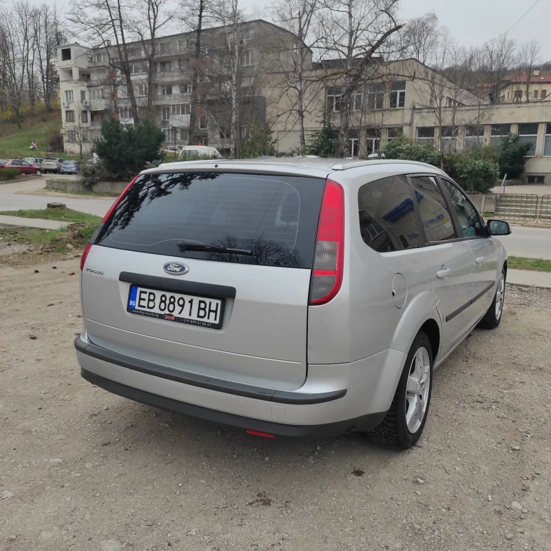 Ford Focus 1.6 16V 115 hp АГУ, снимка 6 - Автомобили и джипове - 49608176