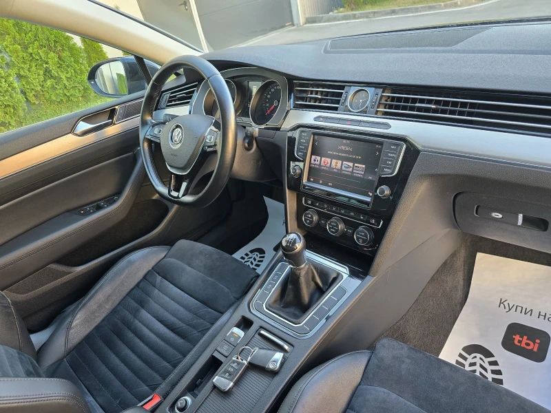 VW Passat 2.0tdi 190k.c* ACC* Led* Камера* Кожа* ЛИЗИНГ, снимка 15 - Автомобили и джипове - 49653067