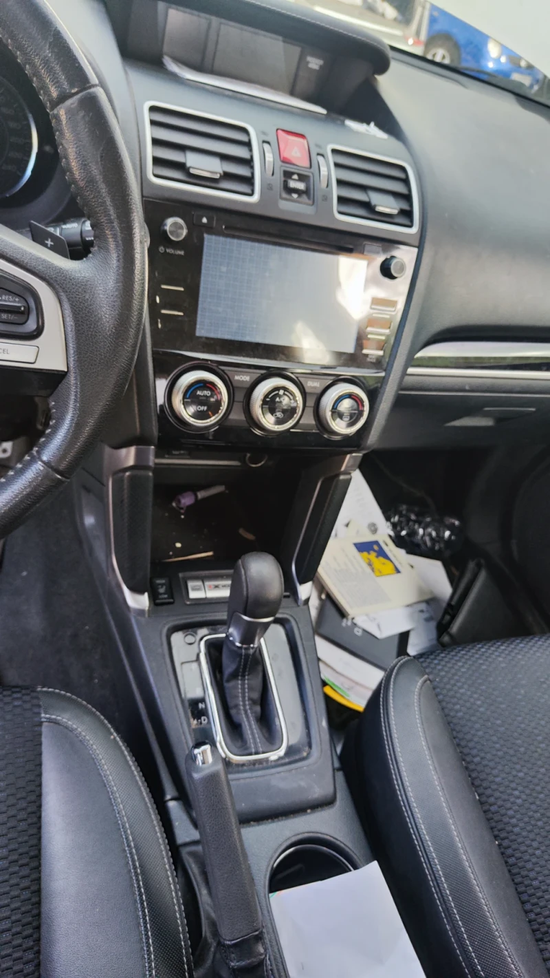 Subaru Forester, снимка 11 - Автомобили и джипове - 51448979