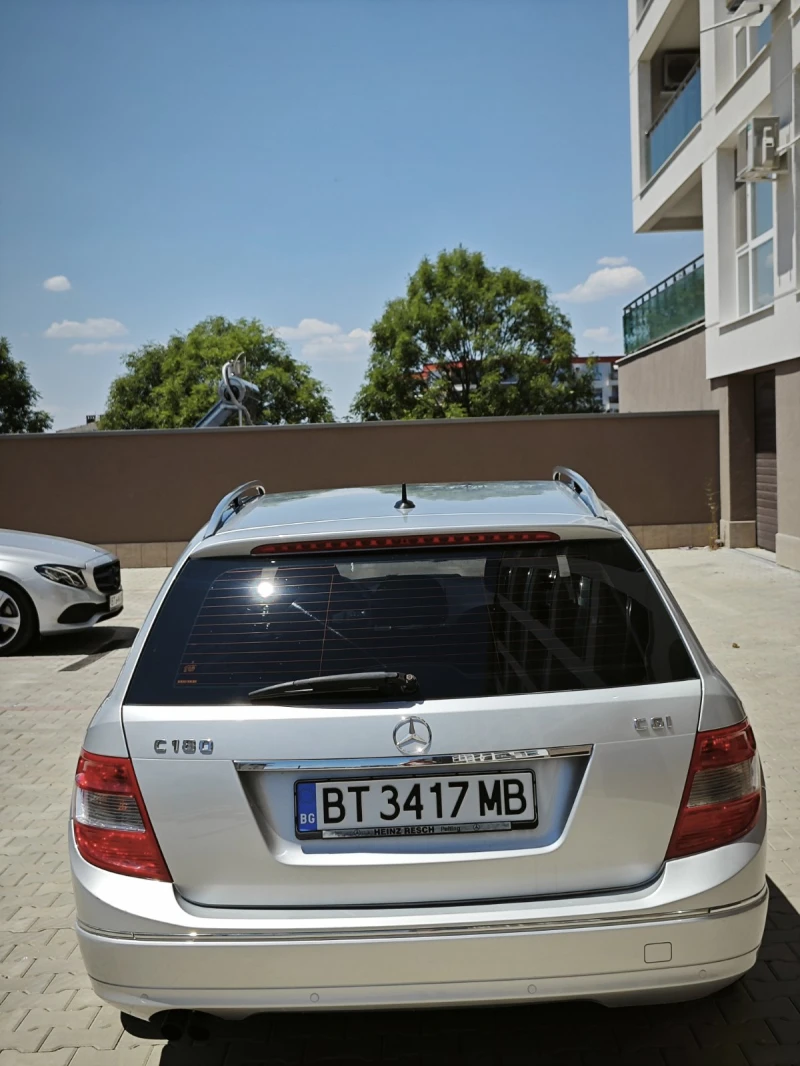 Mercedes-Benz C 180 C180 CGI, снимка 3 - Автомобили и джипове - 52800523