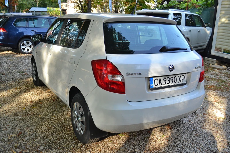 Skoda Fabia 1.6 TDI, снимка 2 - Автомобили и джипове - 51657168