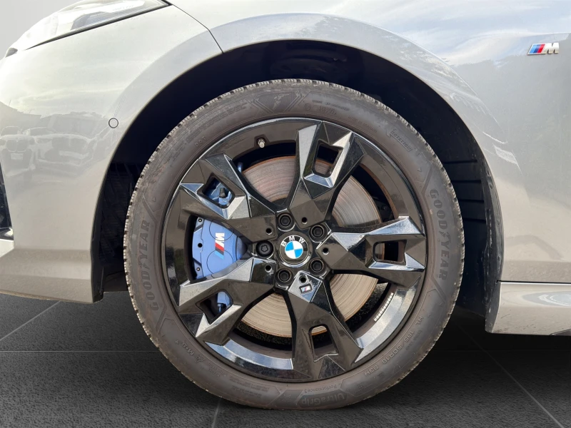 BMW M135 xDrive, снимка 5 - Автомобили и джипове - 52134838
