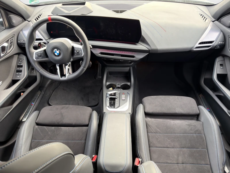 BMW M135 xDrive, снимка 7 - Автомобили и джипове - 52134838