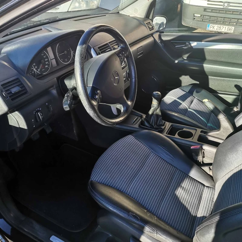 Mercedes-Benz A 200 Mercedes A200, снимка 5 - Автомобили и джипове - 52632959