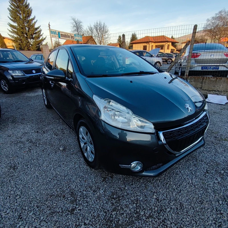Peugeot 208 1.2i* NAVI* 82кс* EURO 5b* , снимка 3 - Автомобили и джипове - 52713211
