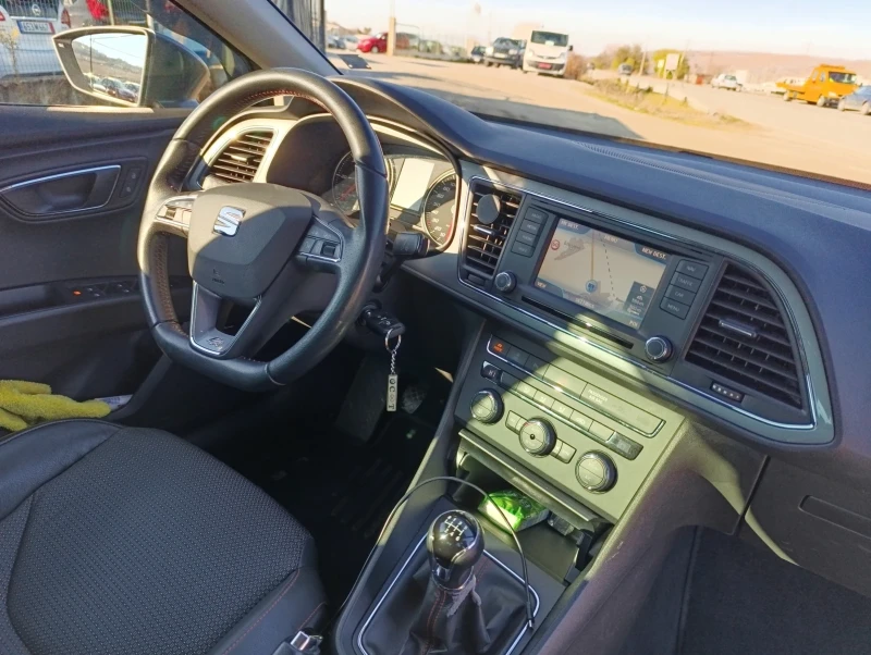 Seat Leon 2.0TDI FR, снимка 13 - Автомобили и джипове - 53243766