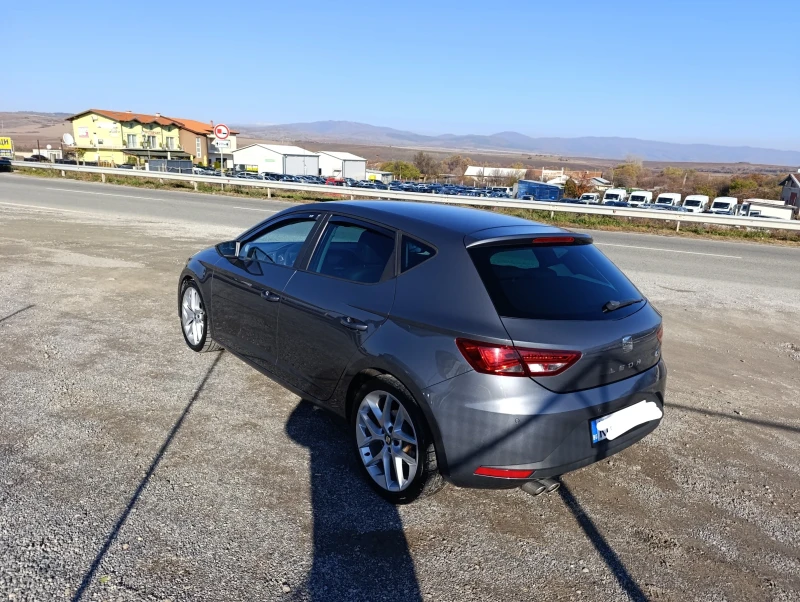Seat Leon 2.0TDI FR, снимка 8 - Автомобили и джипове - 53243766