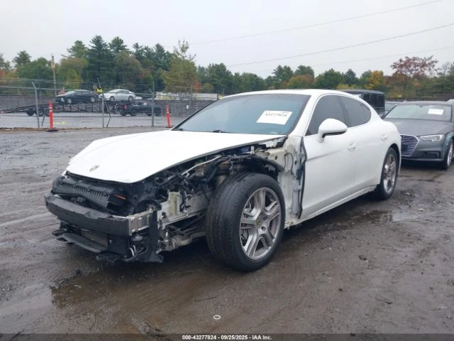 Porsche Panamera 4S 2012 - изображение 2