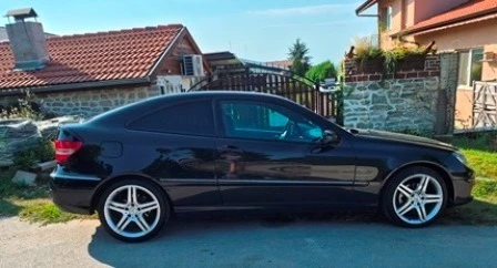 Mercedes-Benz CLC 200, снимка 3 - Автомобили и джипове - 55989729