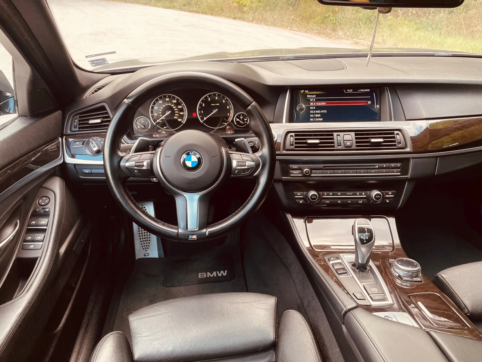 BMW 535 M Sport Adaptive led facelift ТОП СЪСТОЯНИЕ - изображение 10
