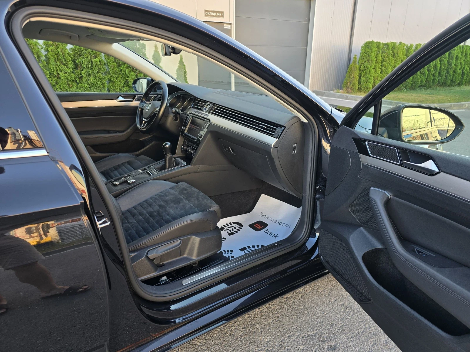 VW Passat 2.0tdi 190k.c* ACC* Led* * *  | Mobile.bg   16