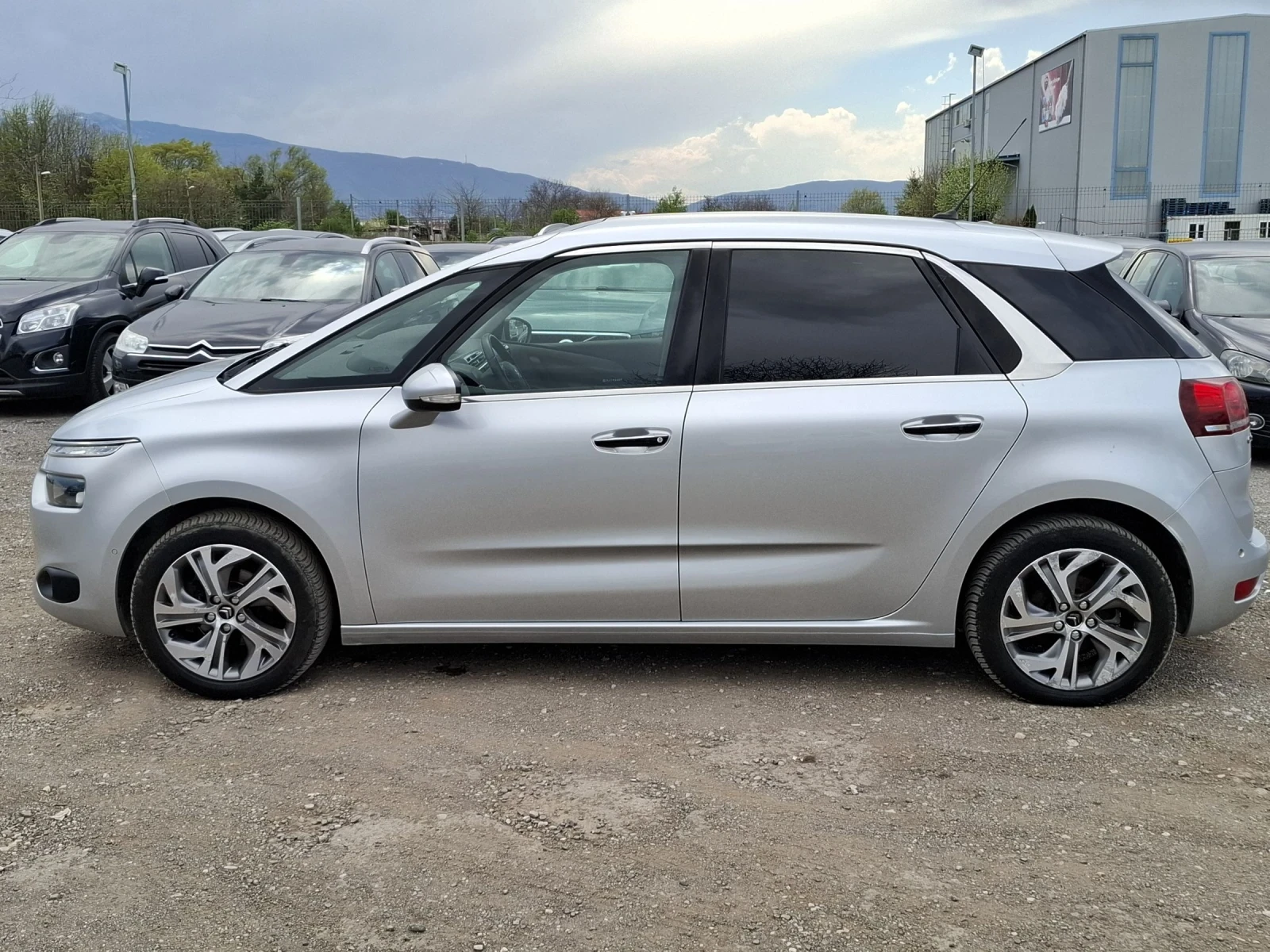 Citroen C4 Picasso 1.6HDI/Нвигация/Камера - изображение 4