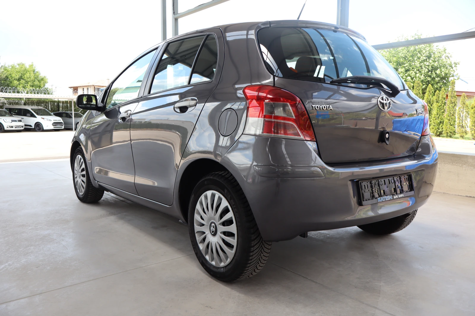 Toyota Yaris 1.4D4D - изображение 7