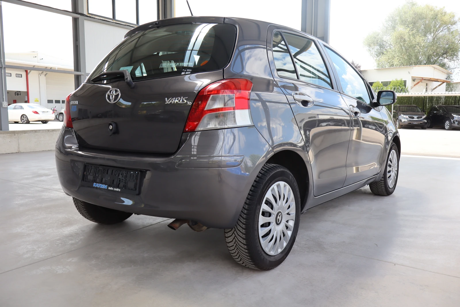 Toyota Yaris 1.4D4D - изображение 5