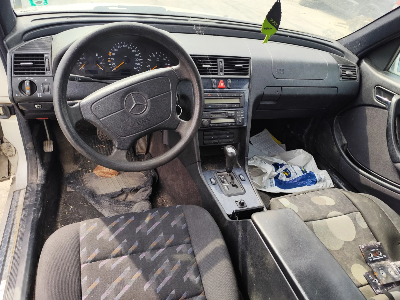 Mercedes-Benz C 180 W202 - изображение 6