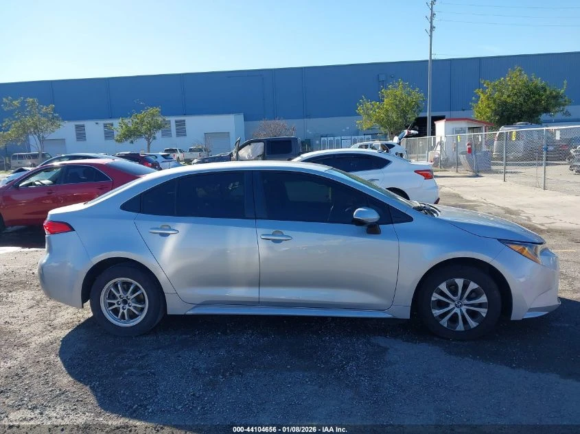Toyota Corolla 1.8l Hybrid Le | Mobile.bg � ����������� 13